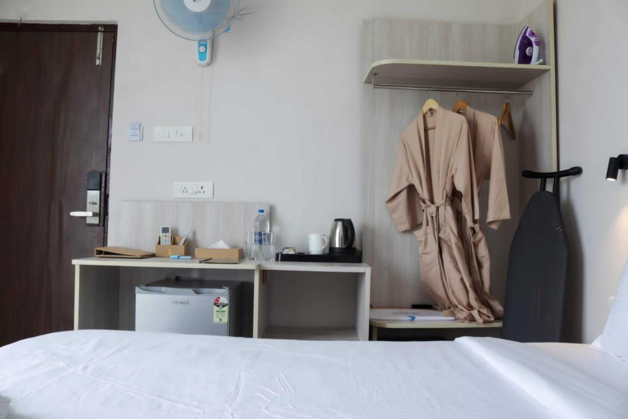 Sandbanks Beach Resort 阿姆波尔 外观 照片