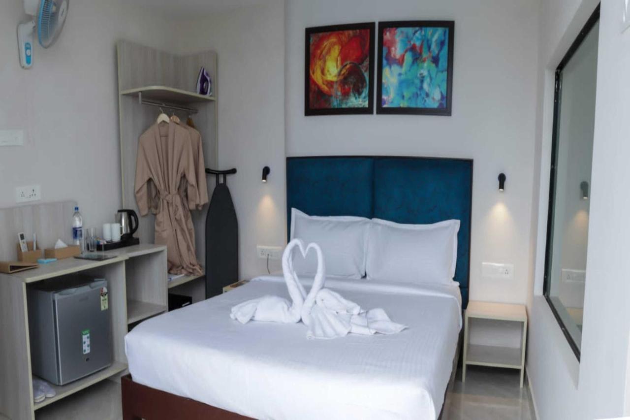 Sandbanks Beach Resort 阿姆波尔 外观 照片